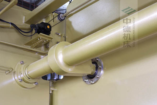 ZDP-20050高精度扭軸同步裝置，采用知名品牌關(guān)節(jié)軸承，經(jīng)久耐用.jpg